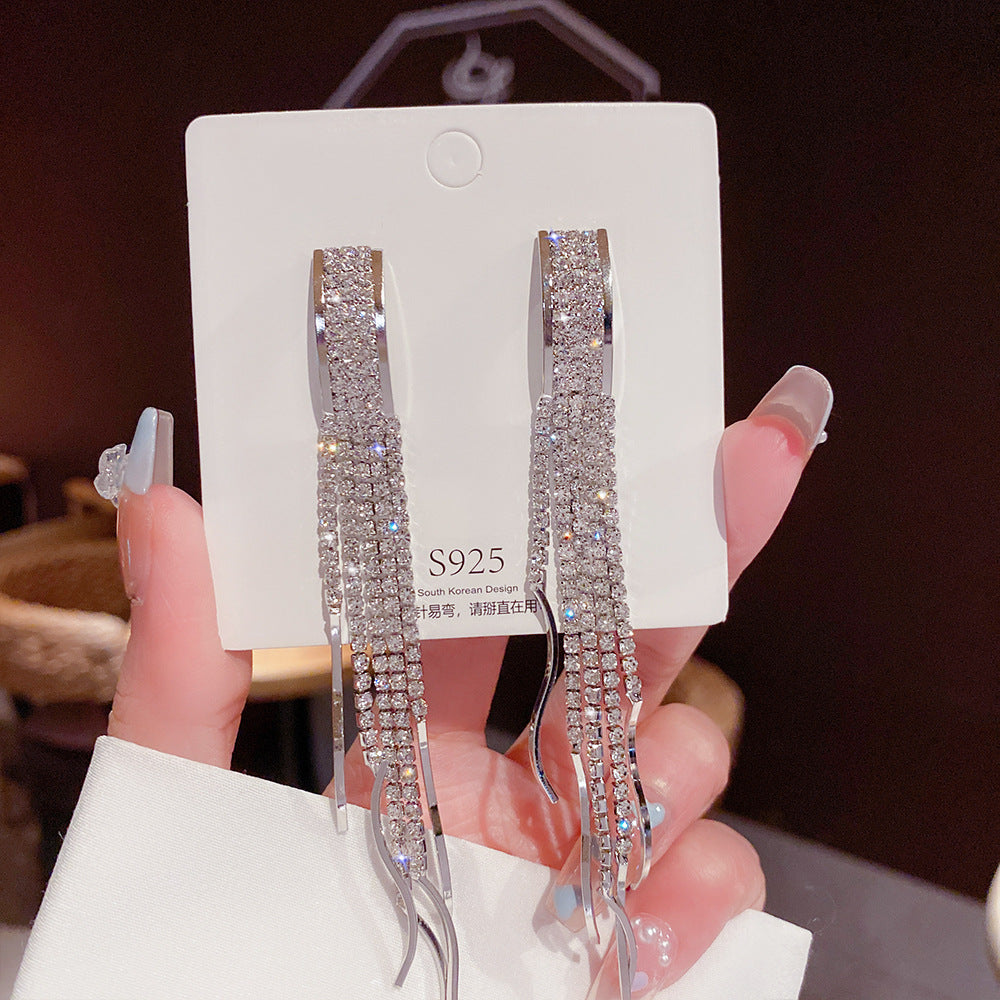 Sterling Silber Nadel Light Luxus Perlen Ohrringe Anmutige Persönlichkeit